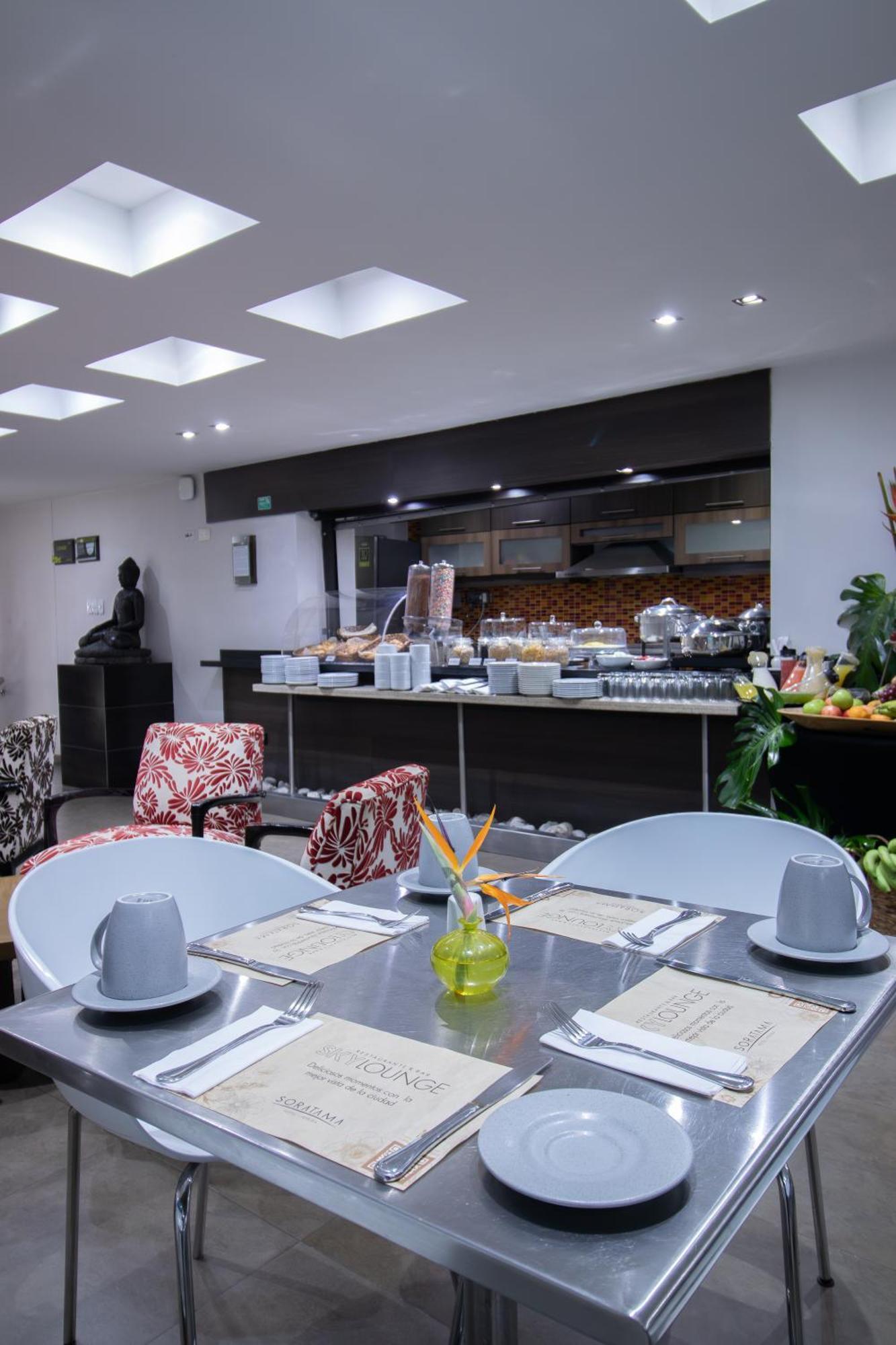 San Simon Hotel Pereira By Soratama Εξωτερικό φωτογραφία The restaurant