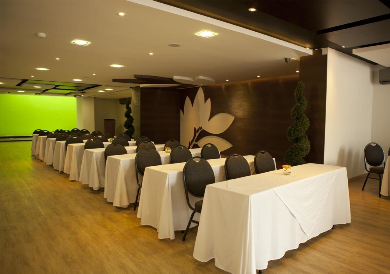 San Simon Hotel Pereira By Soratama Εξωτερικό φωτογραφία Meeting room